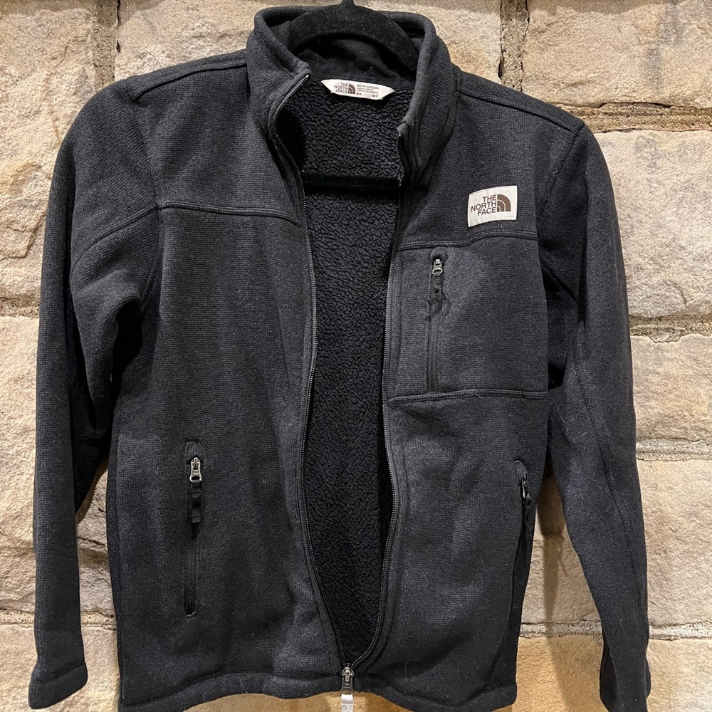 Boys North Face size M 10/12 zip up fleece